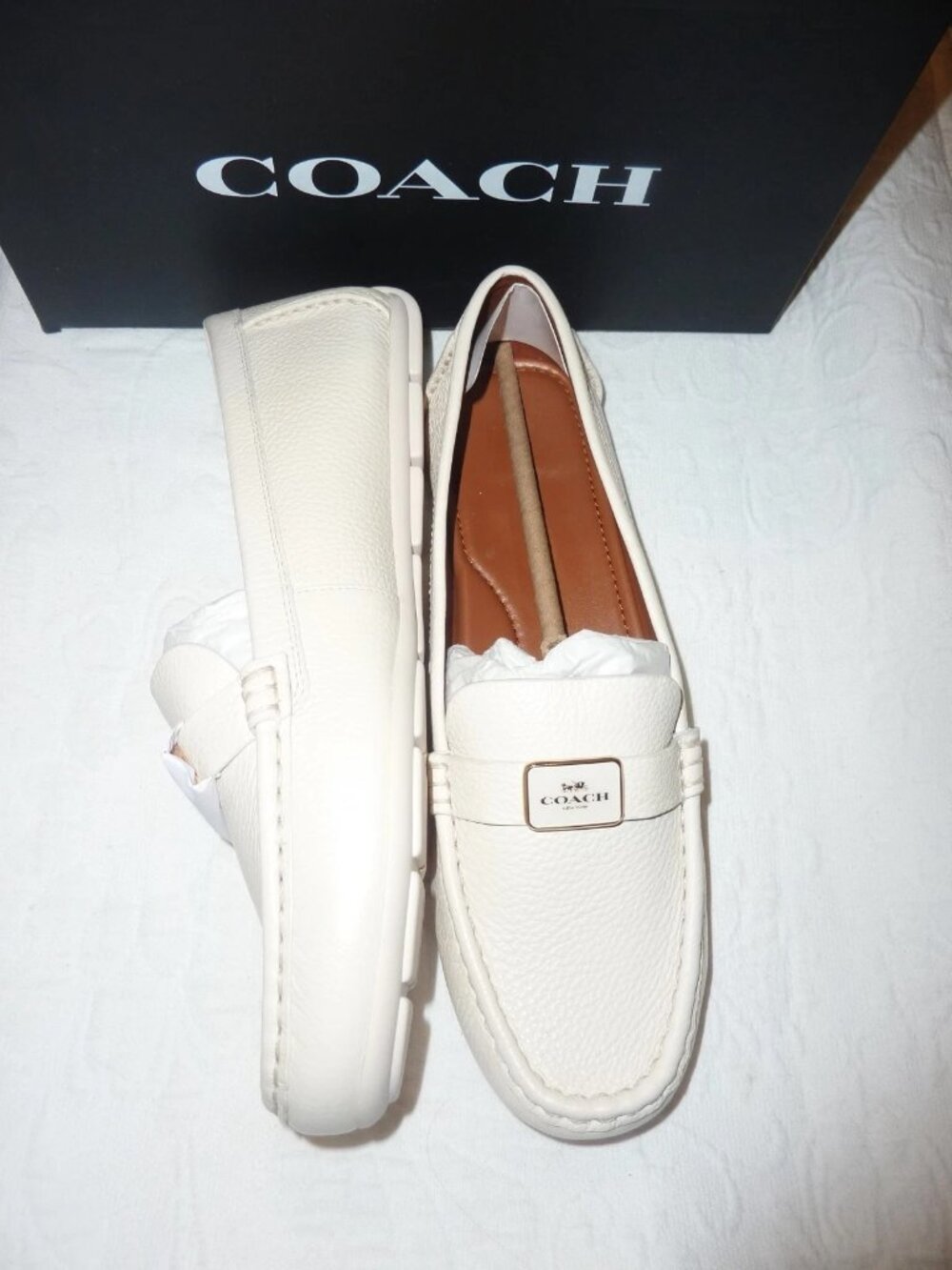 NWT Authentic Coach Mona Leather Driver Flat Loafers Size 11 Color Chalk